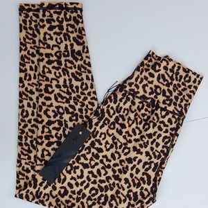 KYODAN HIGH WAIST LEOPARD LEGGINGS sz S NEW AUTHNC